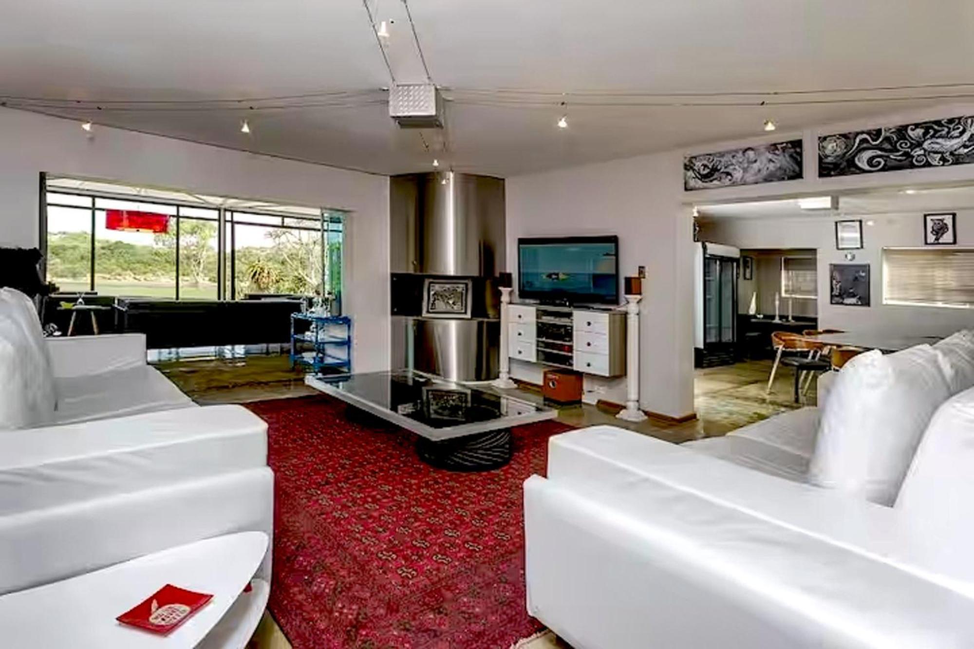 90 On Wellington Villa Colchester Buitenkant foto